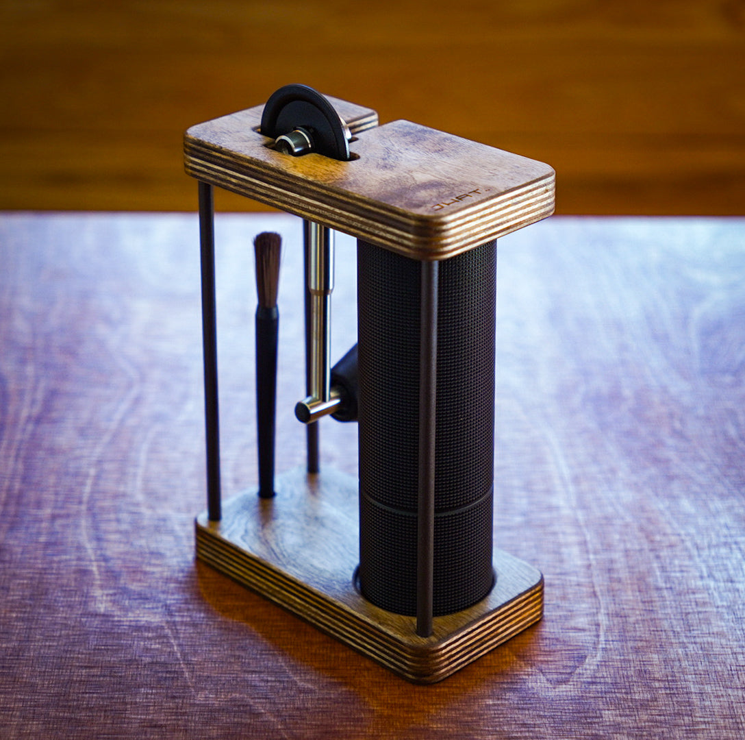 JHAT.. Coffee grinder stand for TIMEMORE C3 Pro /C3S Pro/ C3 Pro MAX/ C3S Pro MAX "White Birch"Brown【折りたたみハンドル用】