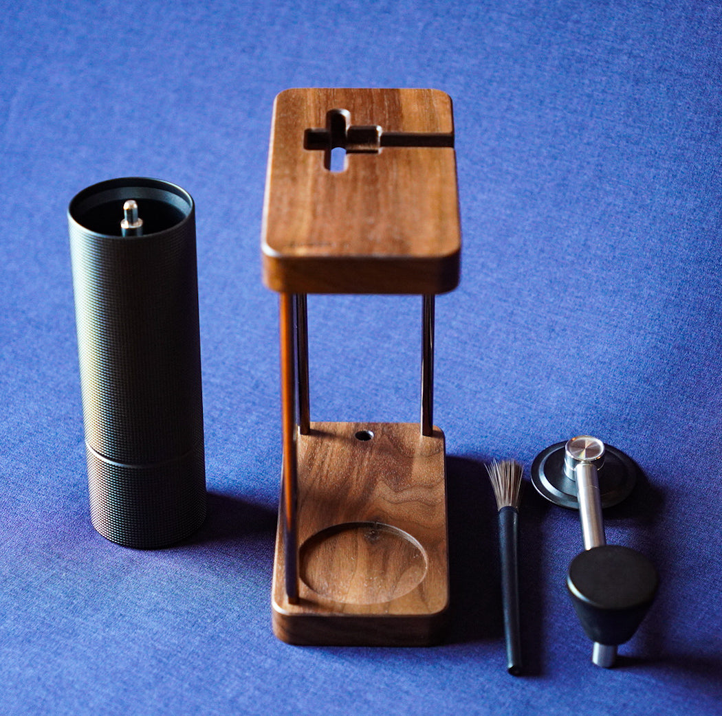 JHAT.. Coffee grinder stand for TIMEMORE C3 Pro , C3S Pro , C3 Pro MAX , C3S Pro MAX 【American Walnut】 折りたたみハンドル用