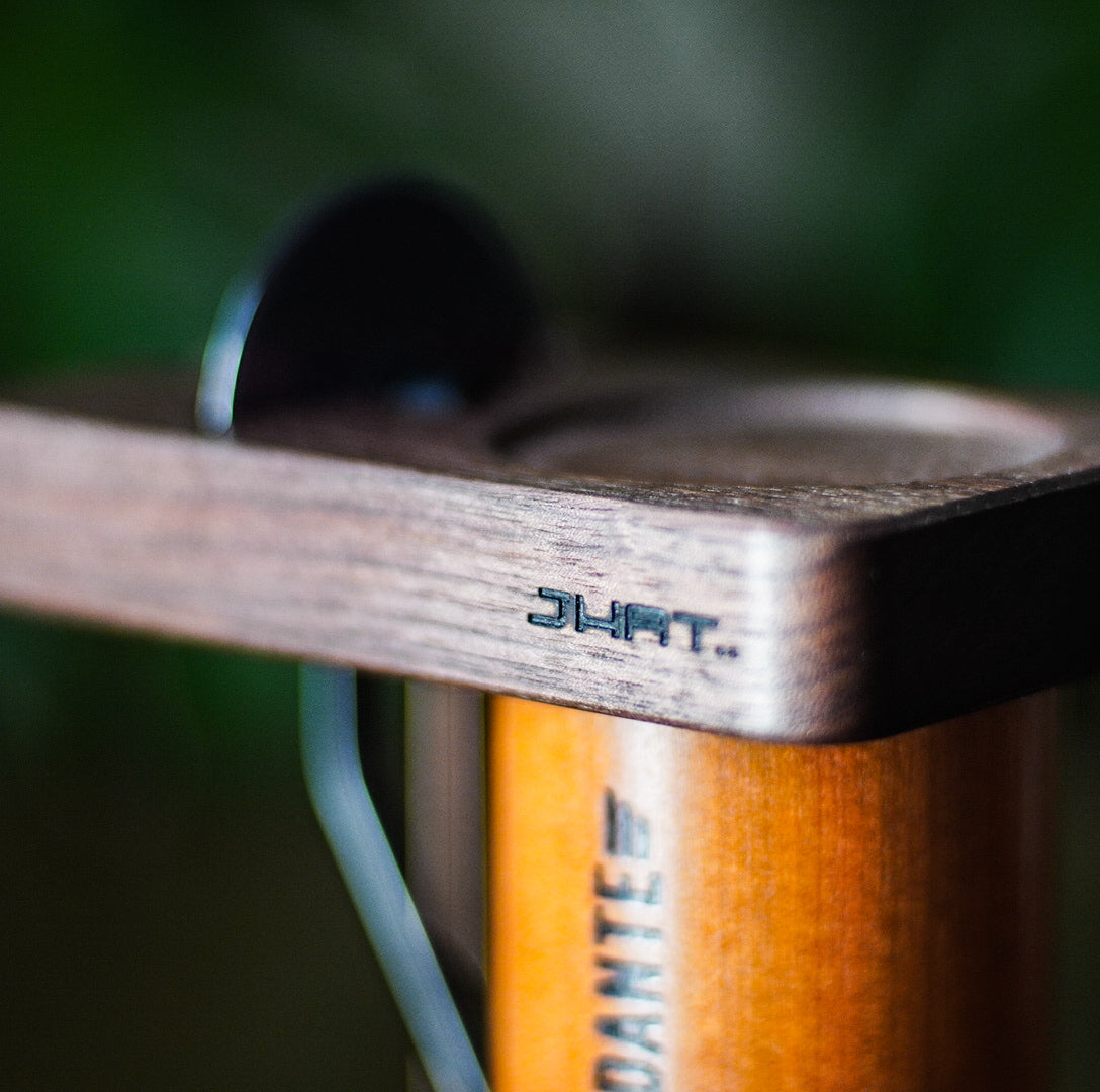 JHAT.. Coffee grinder stand for Comandante C40/C60 "American Walnut"