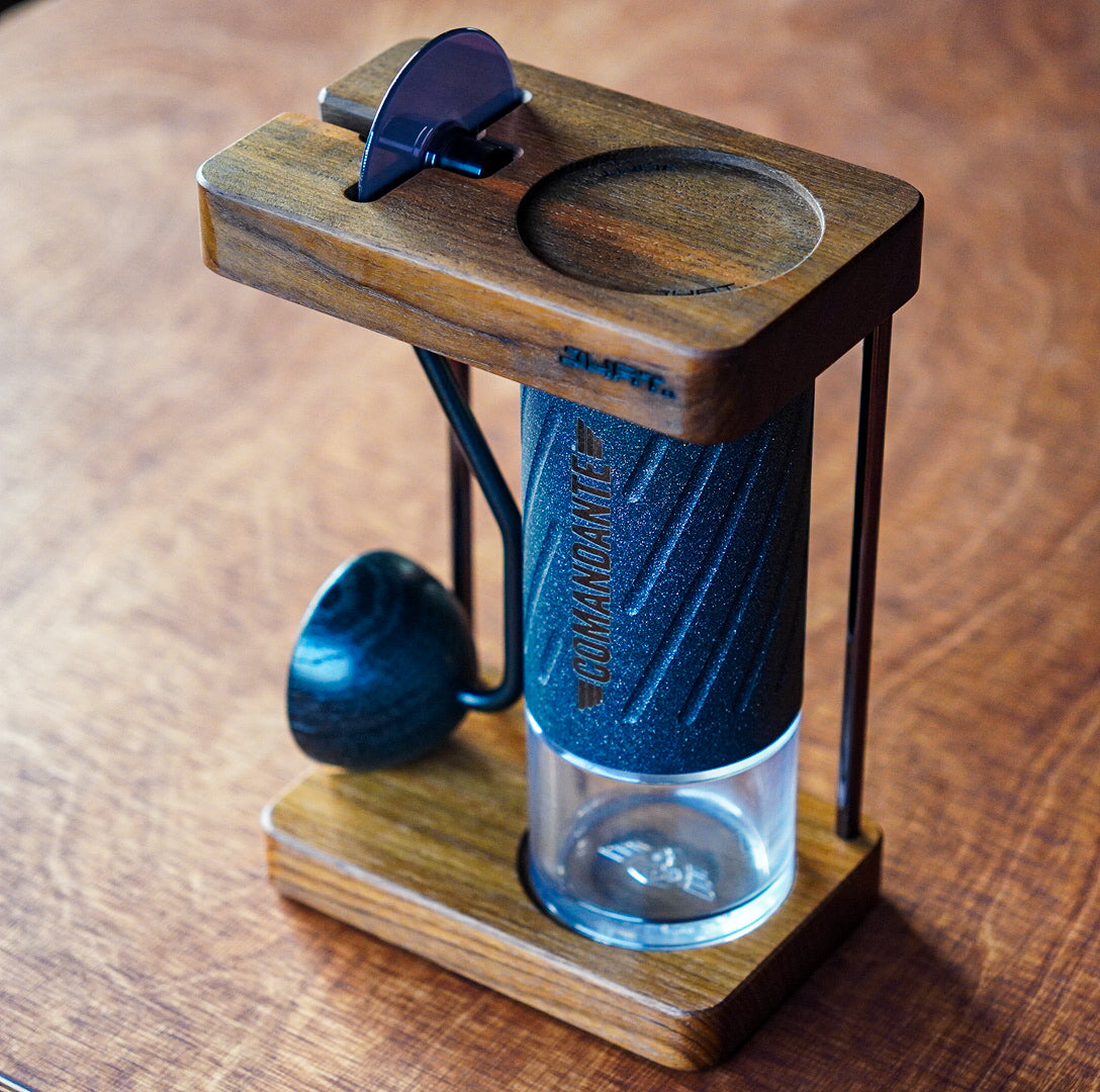 CV-43 木製プレート Capt. Hittman JHAT.. Coffee grinder stand for Comandante C40/C60 【Teak】