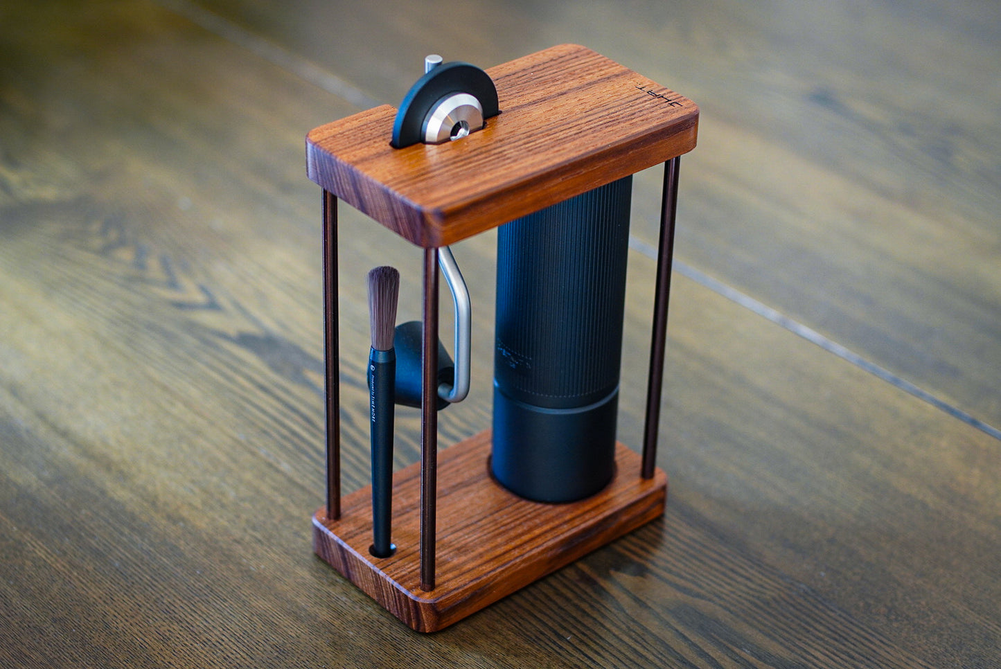 JHAT.. Coffee grinder stand for TIMEMORE X-LITE ”TEAK”