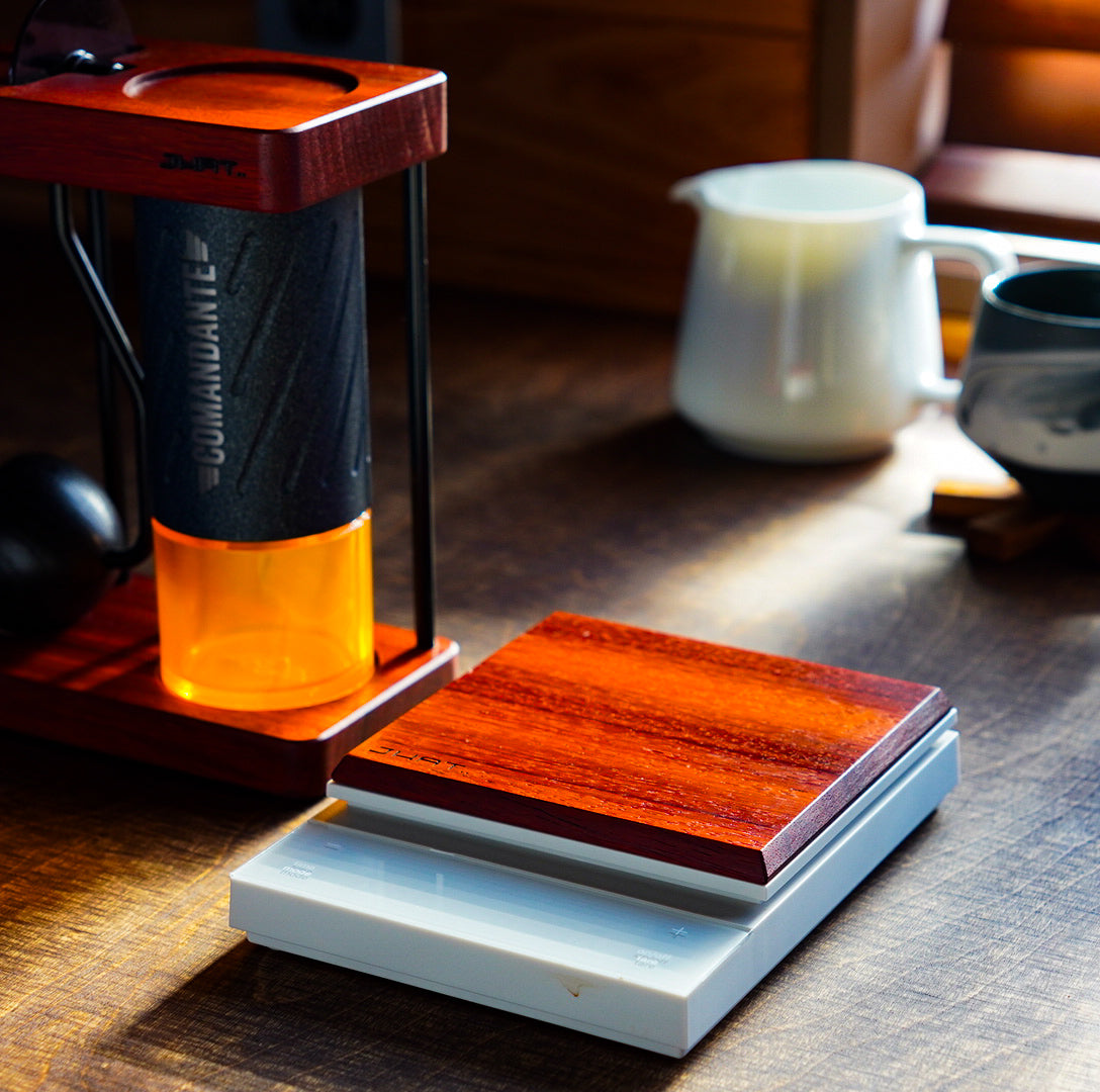 JHAT.. Wooden Plate for HARIO Coffee Scale POLARIS 【Padauk】