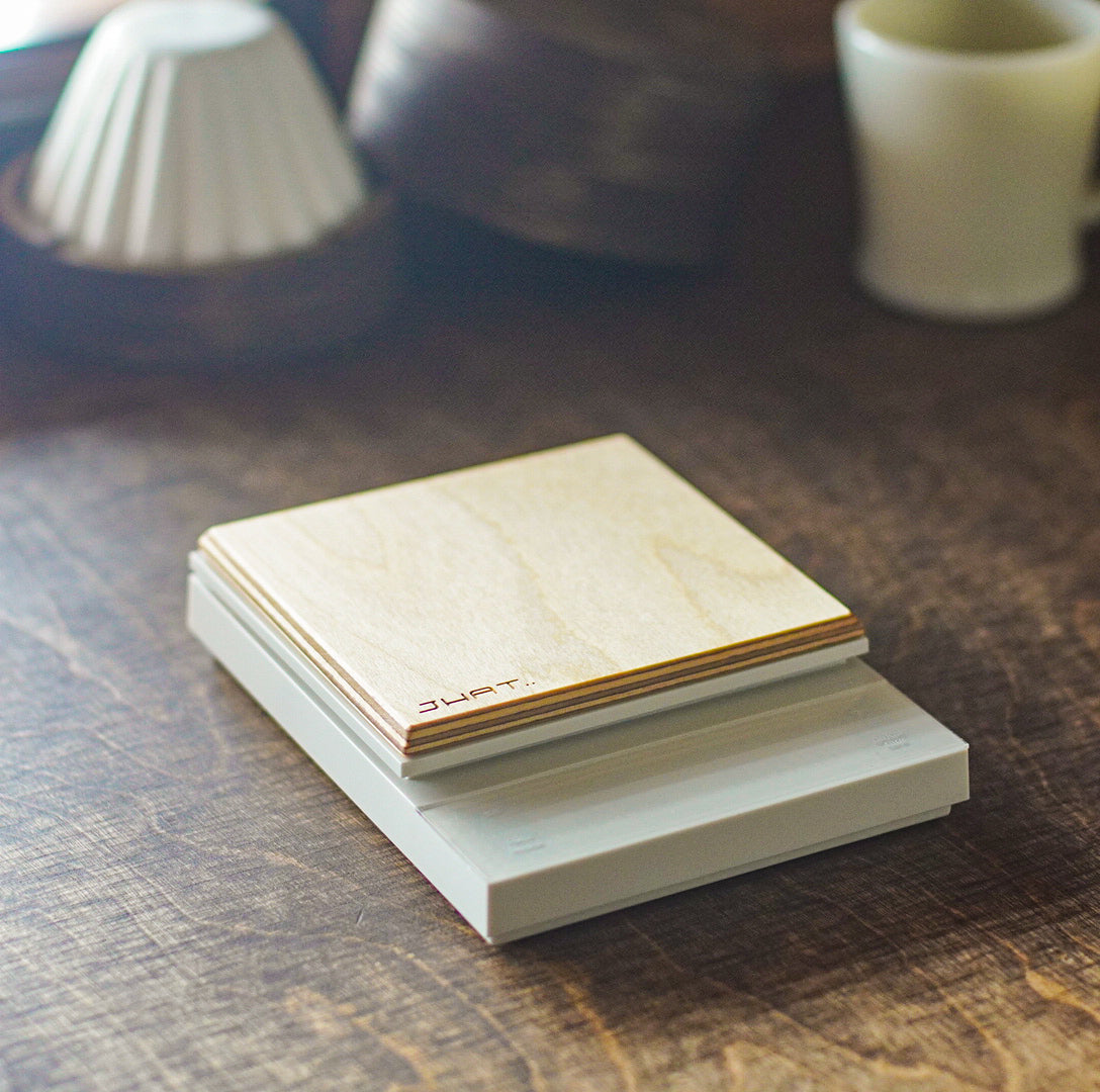 JHAT.. Wooden Plate for HARIO Coffee Scale POLARIS ”White Birch”